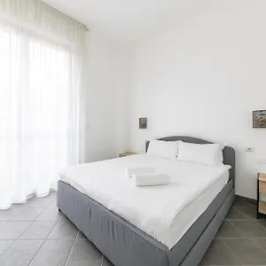 https://garibaldi59.italymilanhotels.net